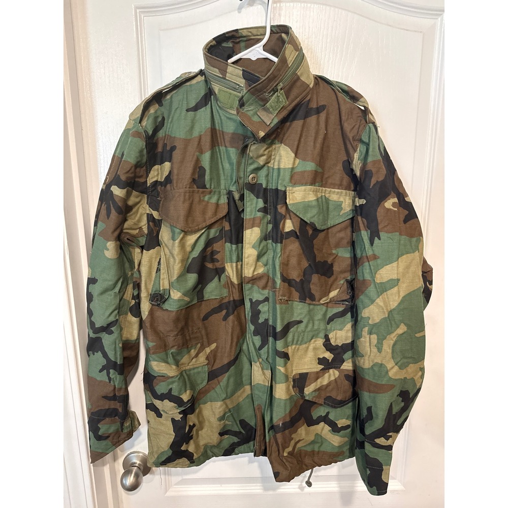 Vintage 1985 US Military M-65 Field Jacket Woodland Camo Golden Mfg Small